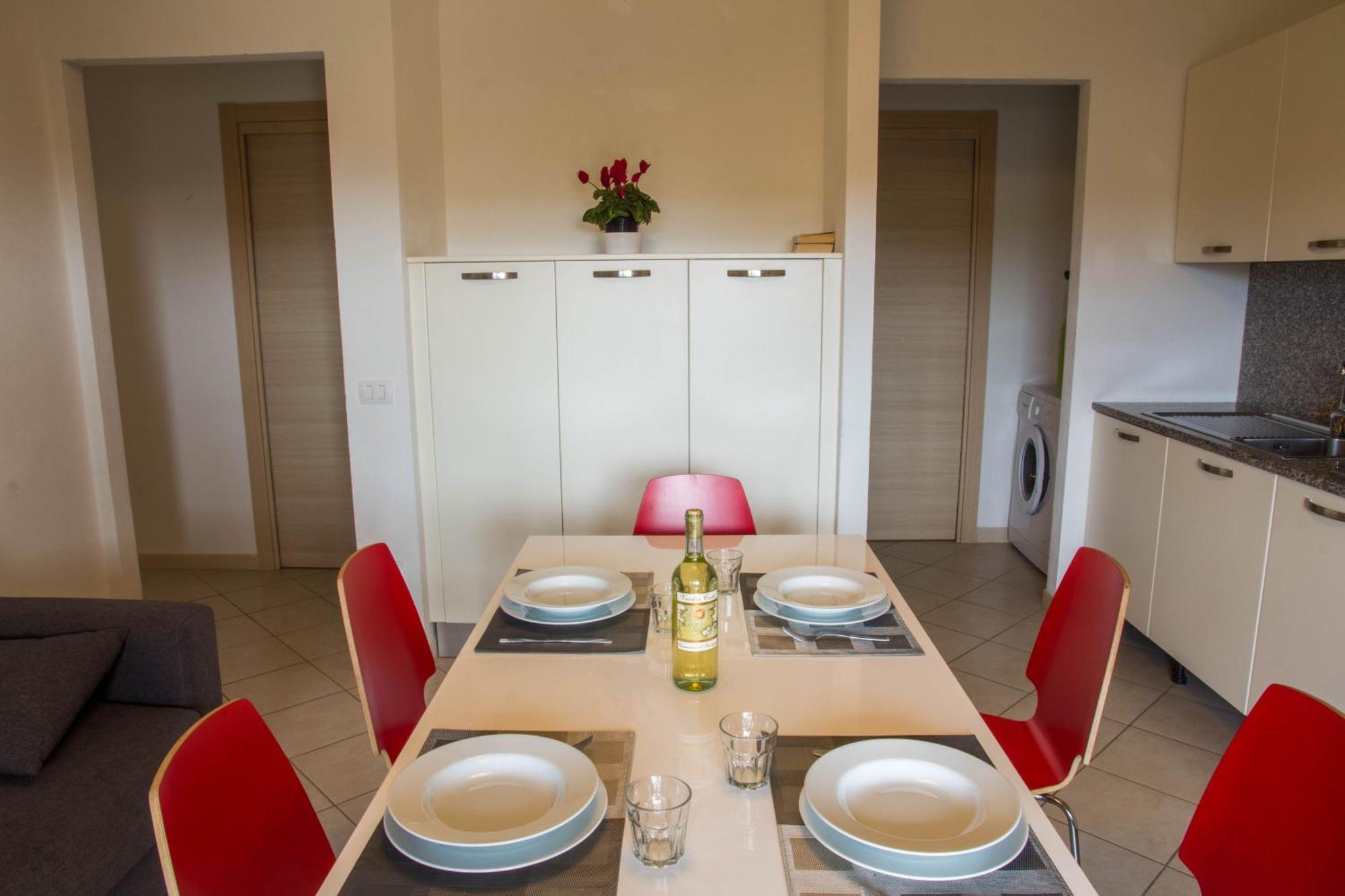Gf Apartments La Vigna Badesi Bagian luar foto