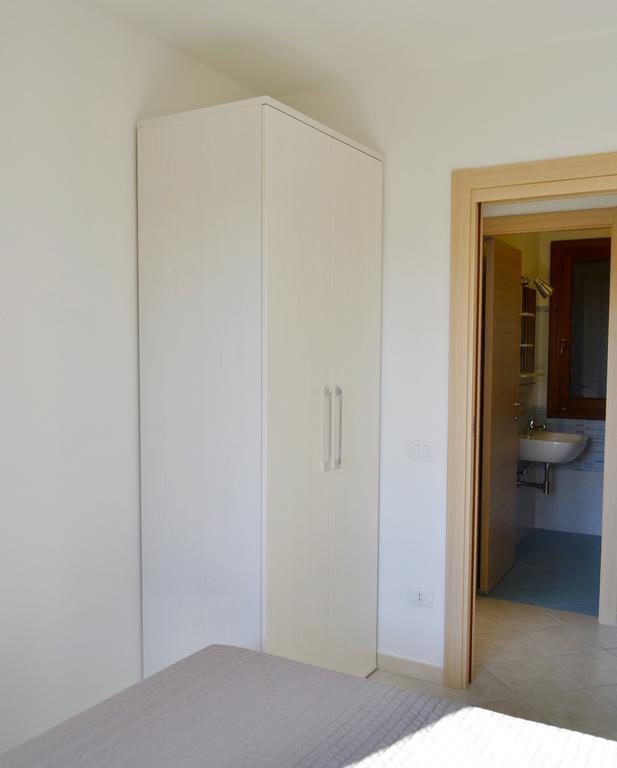 Gf Apartments La Vigna Badesi Ruang foto