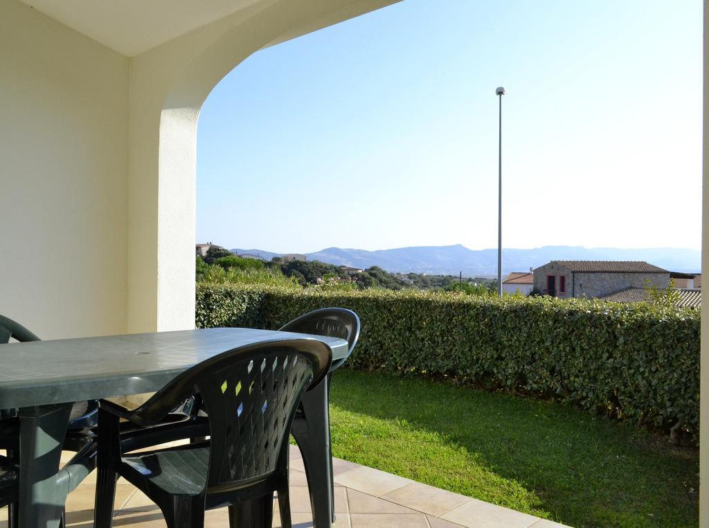 Gf Apartments La Vigna Badesi Ruang foto